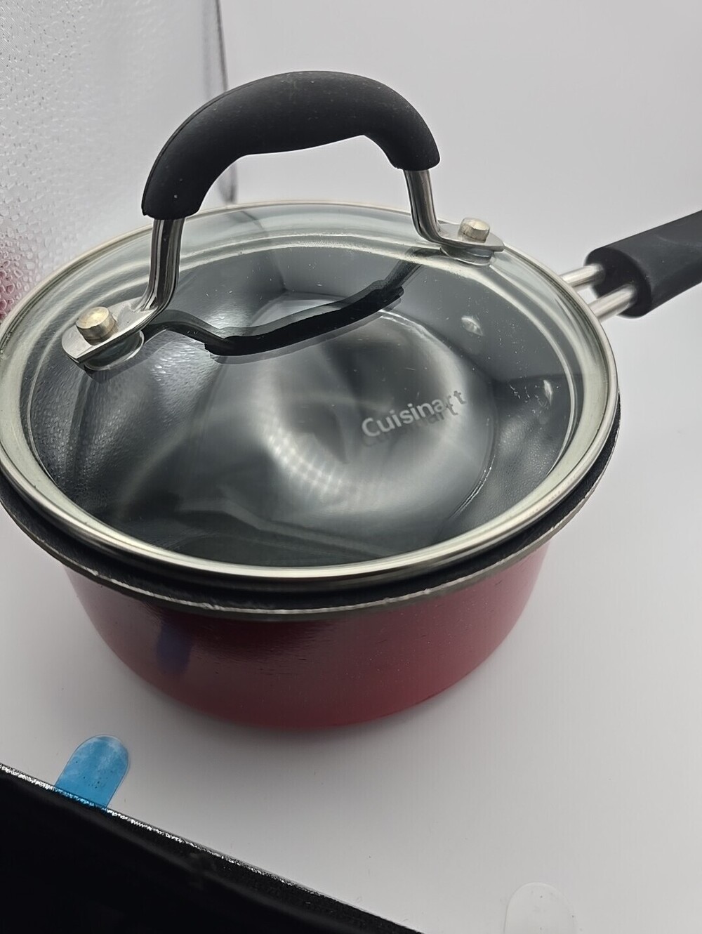 CUISINART NON Stick Aluminum Red(EXTERIOR) 1 QT Covered Saucepan Matching Lid